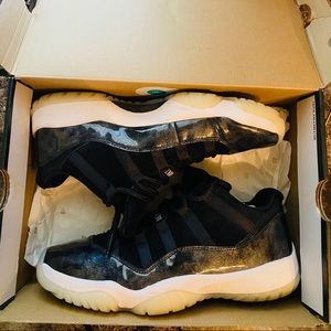 Mens Air Jordan 11 retro low